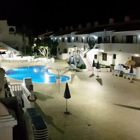 Apartament Lovely Cristianos Heated Pool